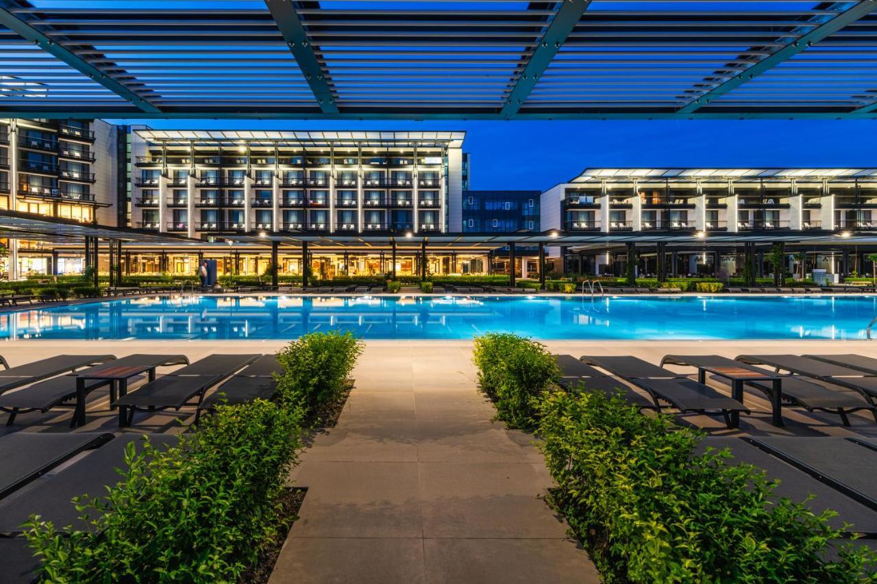 Voya Beach Resort Sveti Vlas Exterior foto Hilton Athens