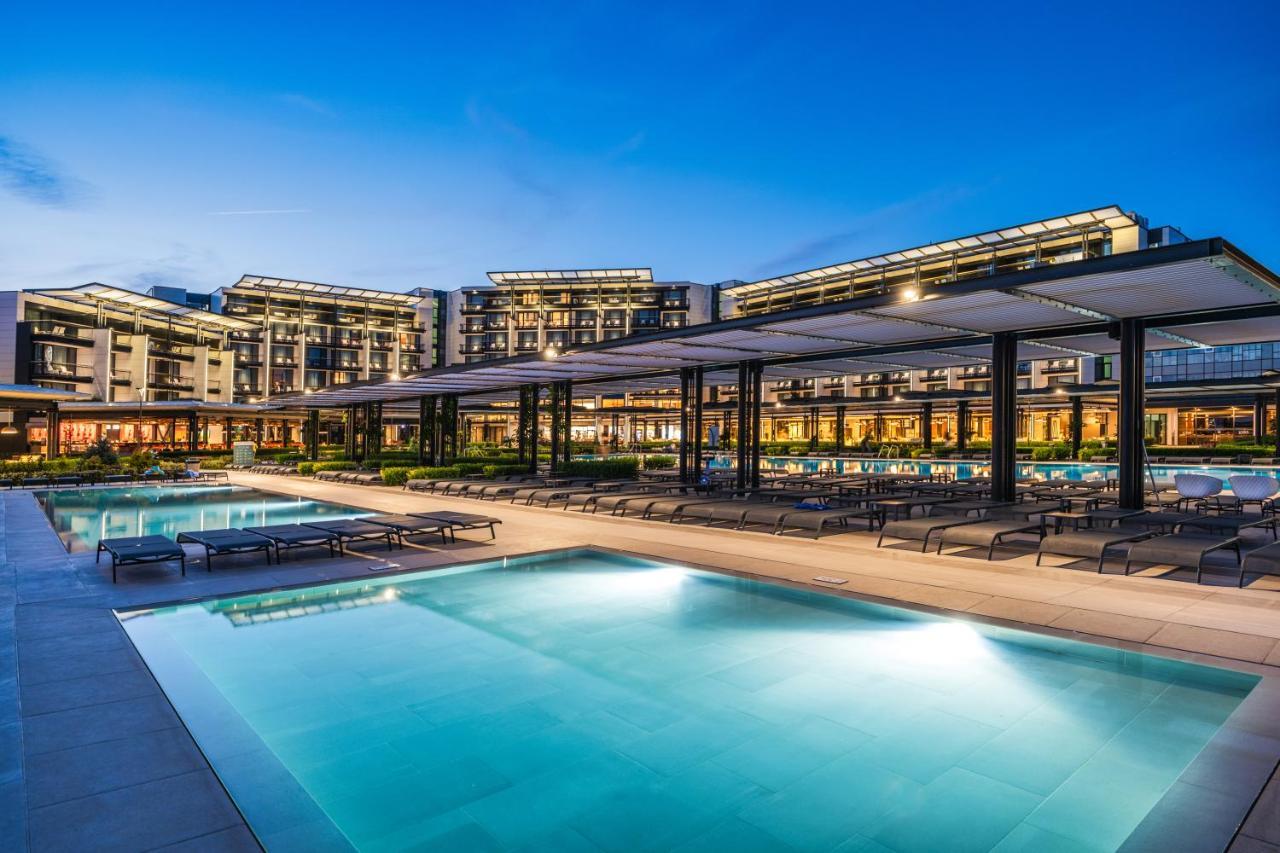 Voya Beach Resort Sveti Vlas Exterior foto The Westin Resort Marina El Alamein