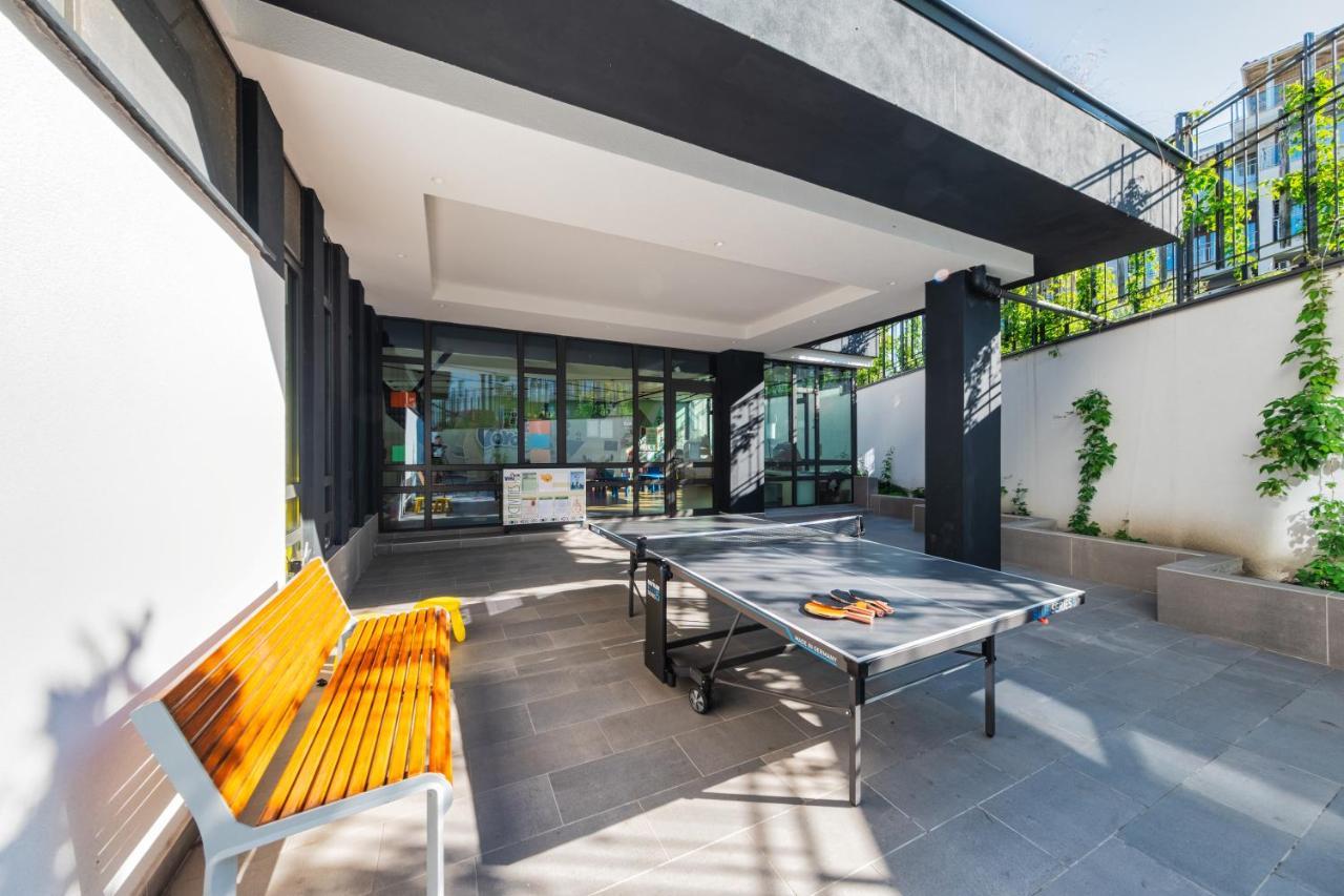 Voya Beach Resort Sveti Vlas Exterior foto The courtyard at the University of New South Wales