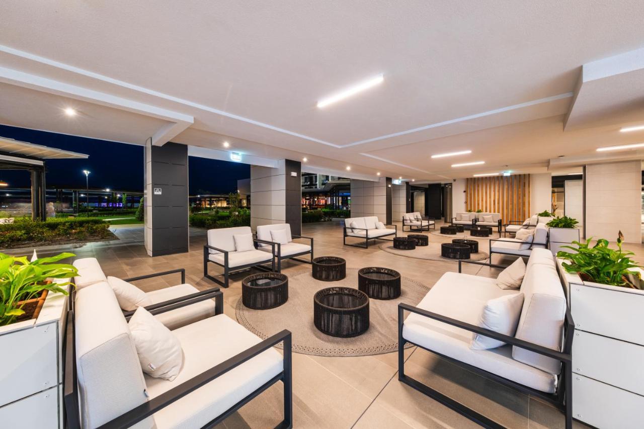 Voya Beach Resort Sveti Vlas Exterior foto Skyline Residences rooftop